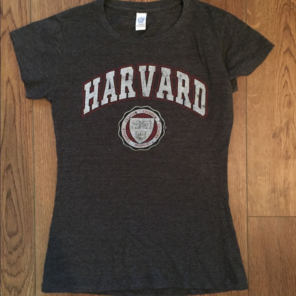 Harvard tee size large